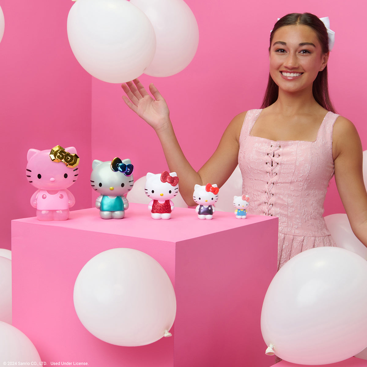 Hello Kitty and Friends 50th Anniversary Nesting Figures