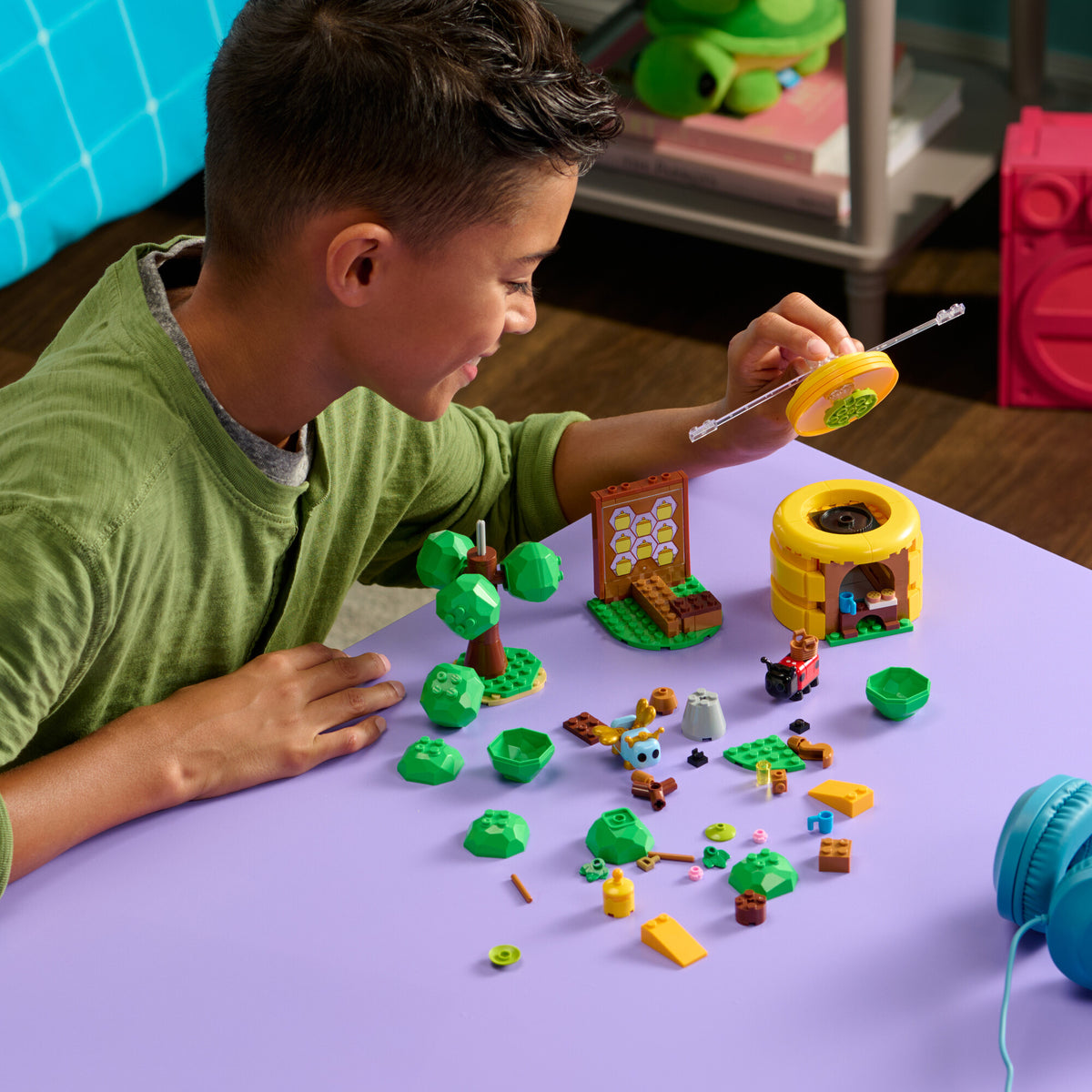 Adopt Me Coffee Shop Building Set